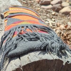 Gorgeous Peruvian Alpaca Scarf, Unisex, Like New, 8x66